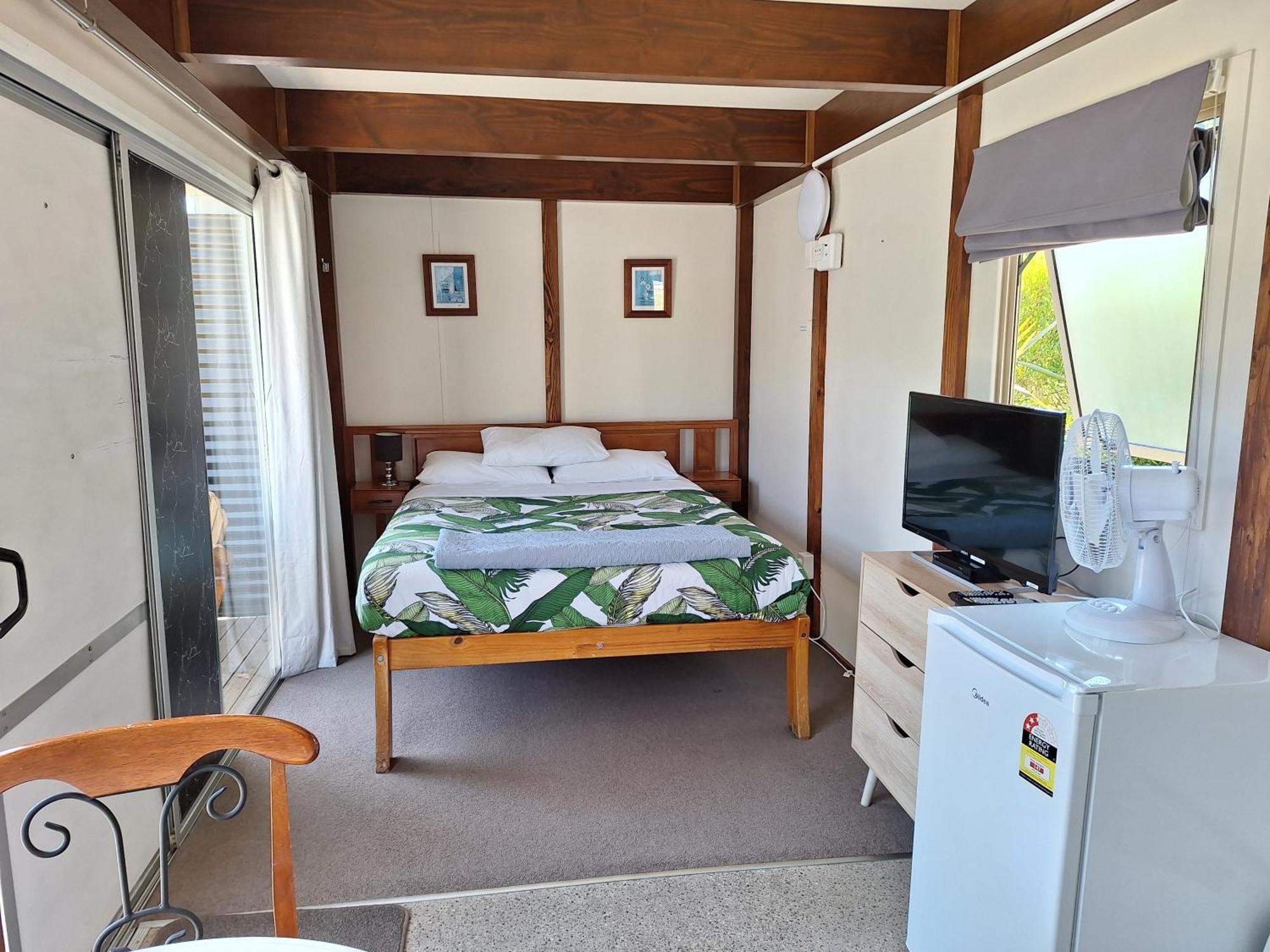 Picton'S Waikawa Bay Holiday Park Exterior photo