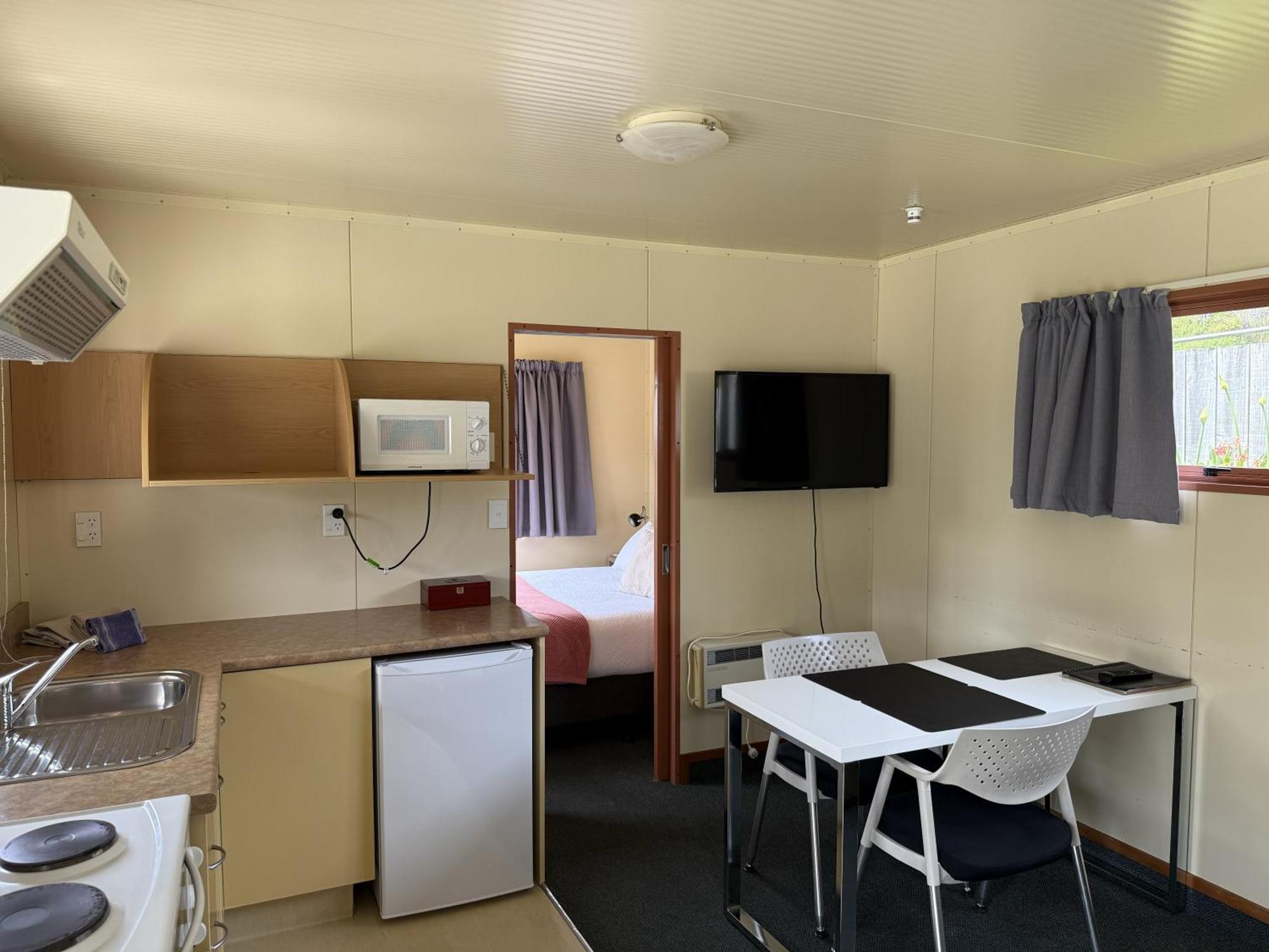 Picton'S Waikawa Bay Holiday Park Exterior photo