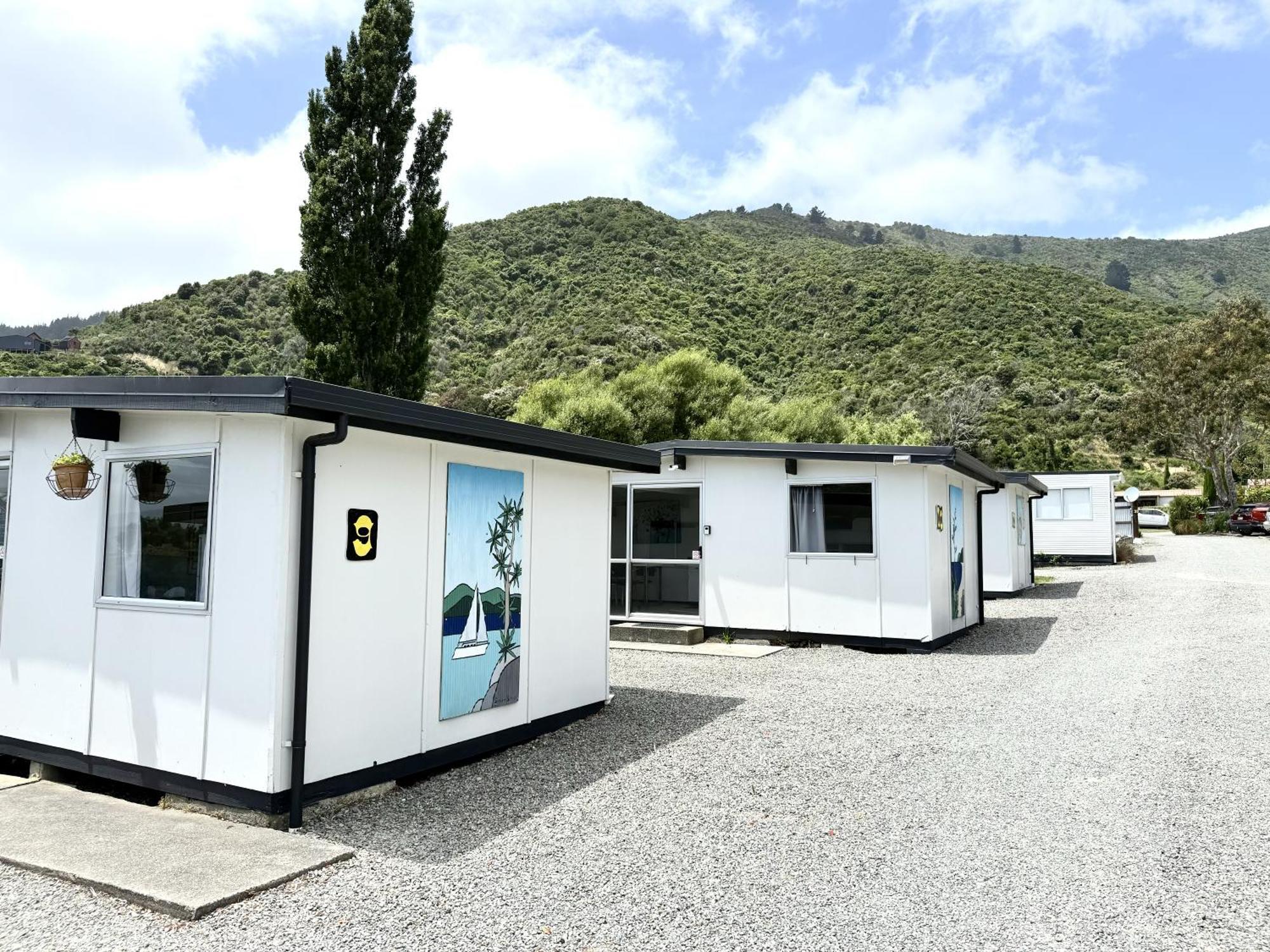 Picton'S Waikawa Bay Holiday Park Exterior photo