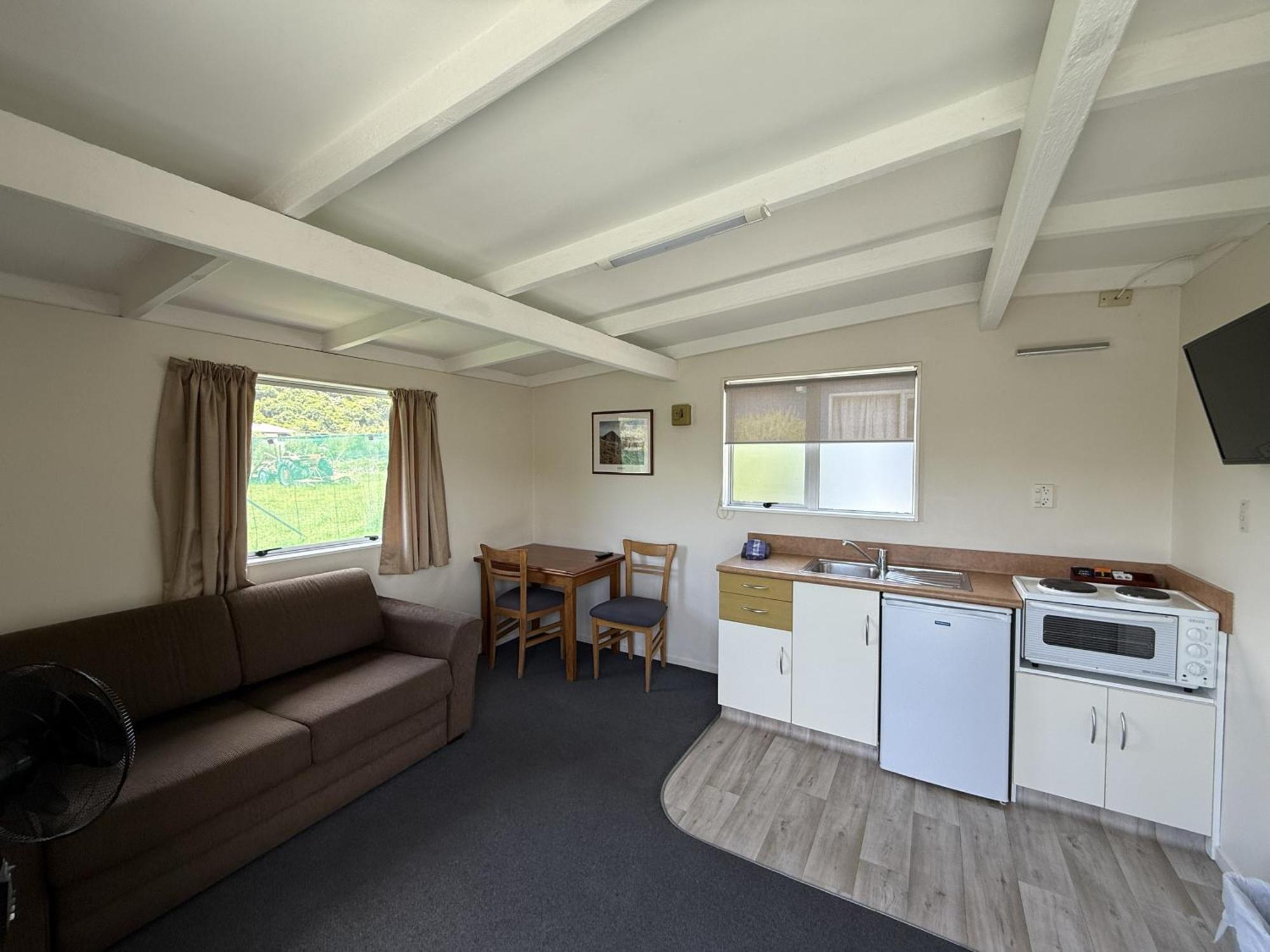 Picton'S Waikawa Bay Holiday Park Exterior photo